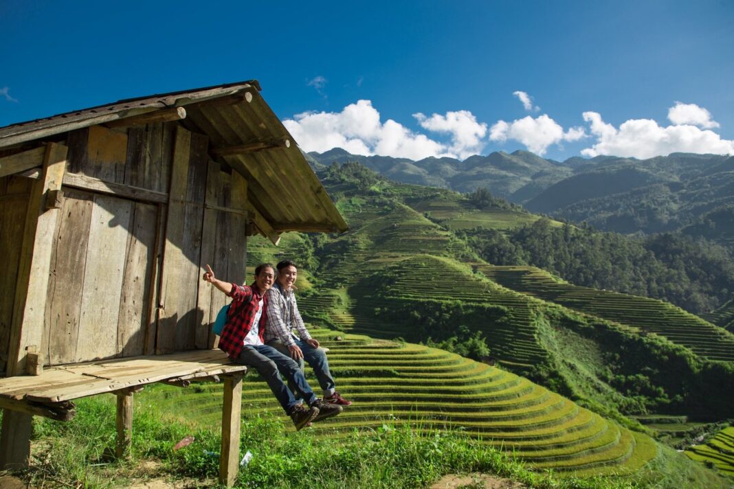 Đôi Khi Cần Có Ai Đó Để Giãi Bày